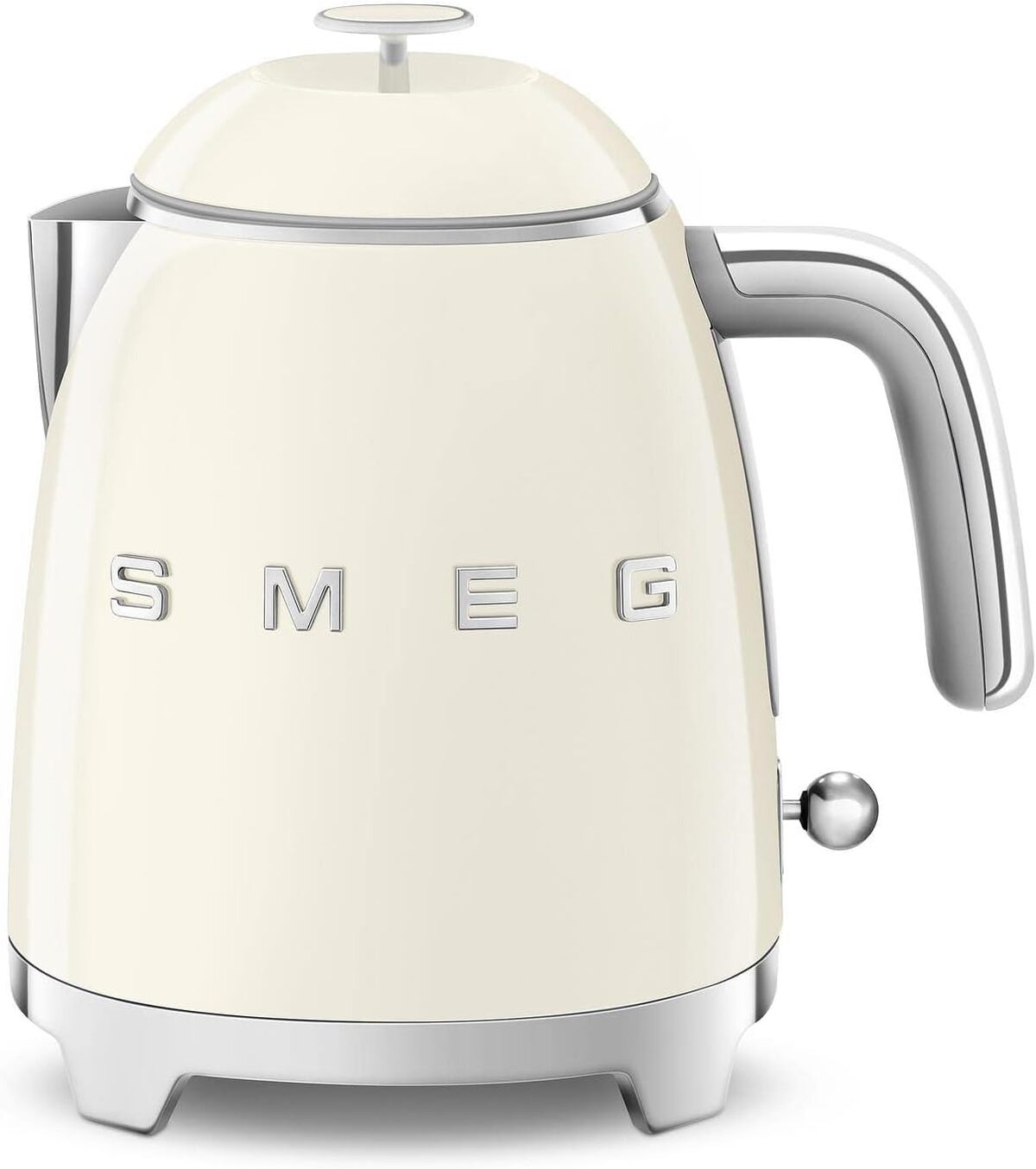 Test : bouilloire électrique Smeg KLF05CREU 1400W, crème