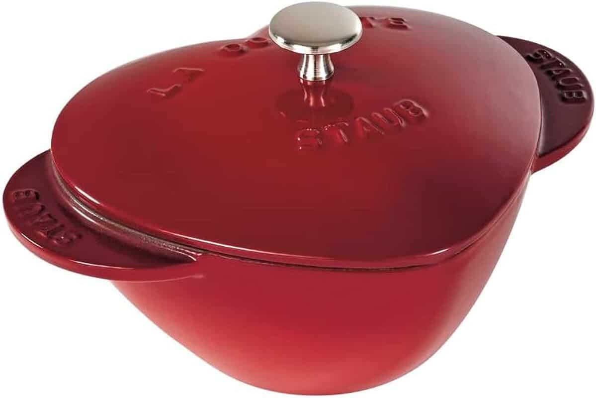 Test : cocotte en fonte STAUB "Coeur" 20 cm cerise