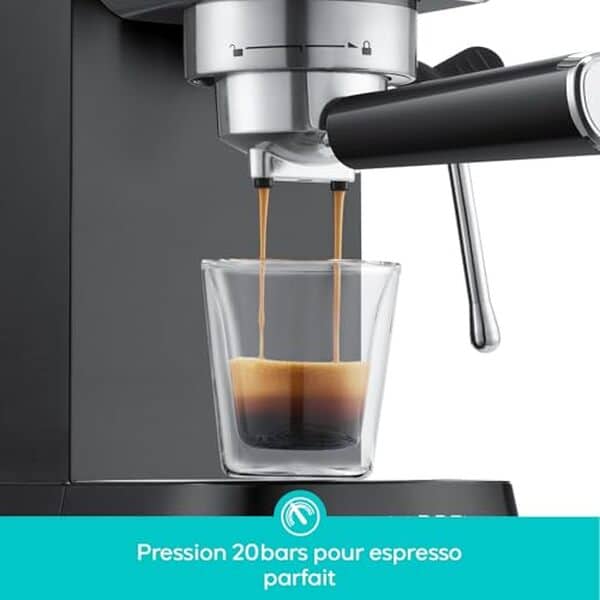 Découvrez notre analyse de la machine à espresso CasaBrews, un modèle inoxydable à 20 bars offrant performances et durabilité pour les passionnés de café.
