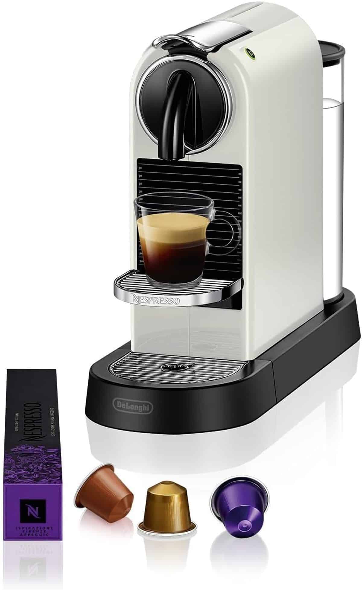 Test De'Longhi Nespresso CitiZ EN167.W : machine à café compacte et performante