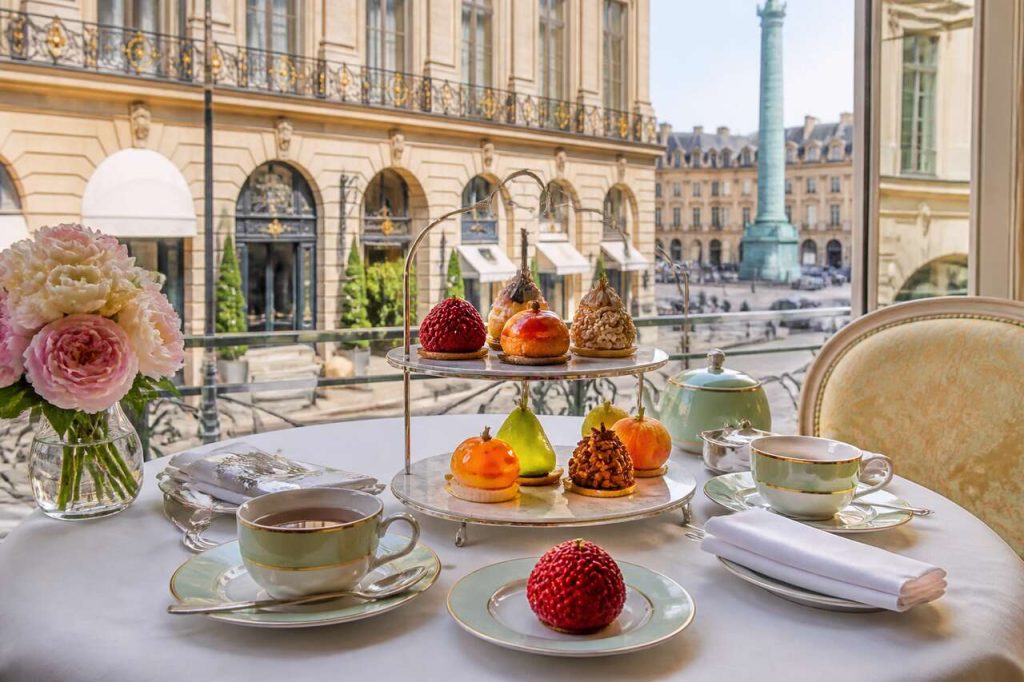Tea time au MEURICE À PARIS par CÉDRIC GROLET