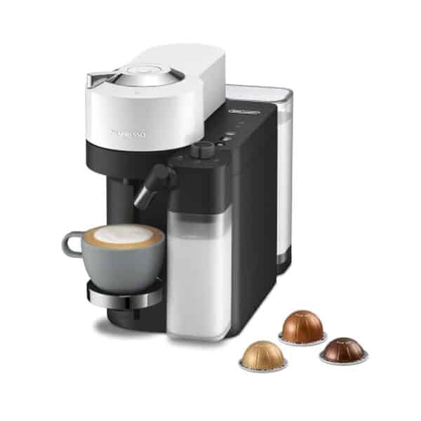 Découvrez notre test complet de la De'Longhi Nespresso Vertuo Lattissima Env300.W : machine à café 1500W avec mousseur à lait automatique pour préparer vos boissons préférées.