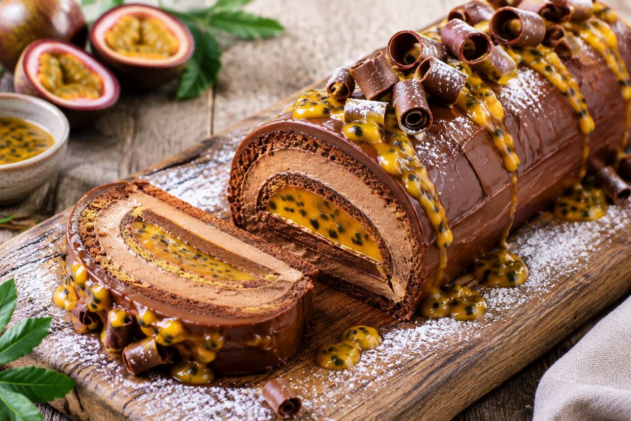 Recette de bûche au chocolat au lait et fruit de la passion